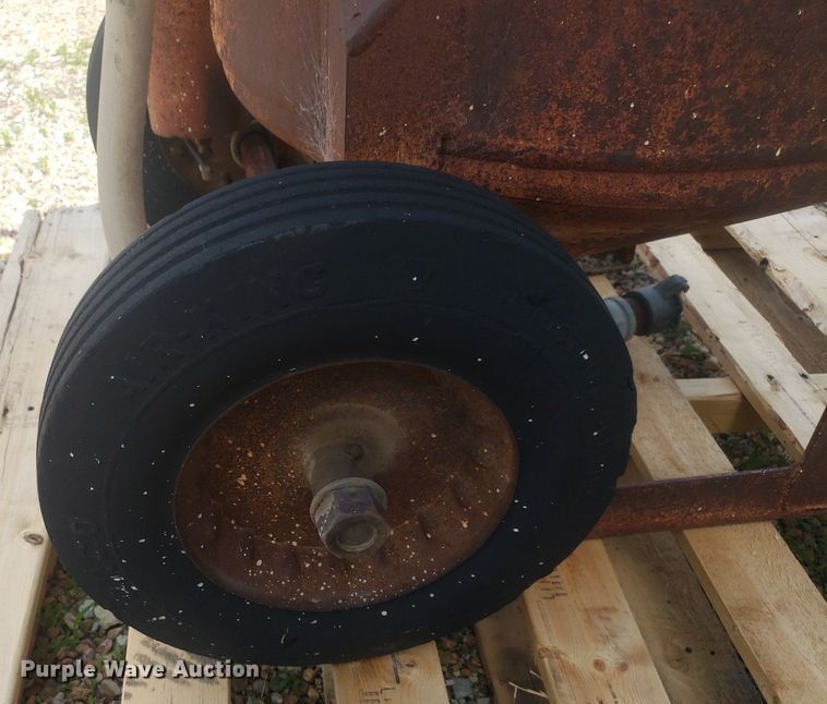 image for item DP7965 Schmidt MFG.  sand blaster