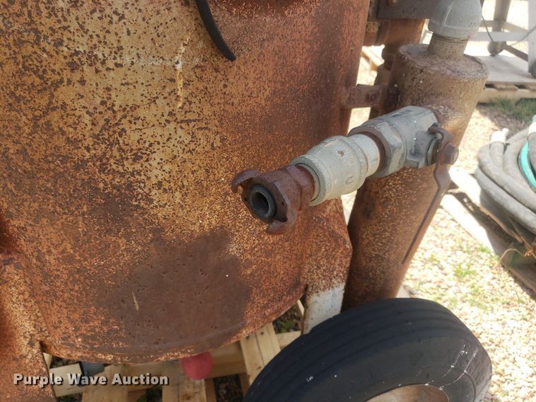 image for item DP7965 Schmidt MFG.  sand blaster