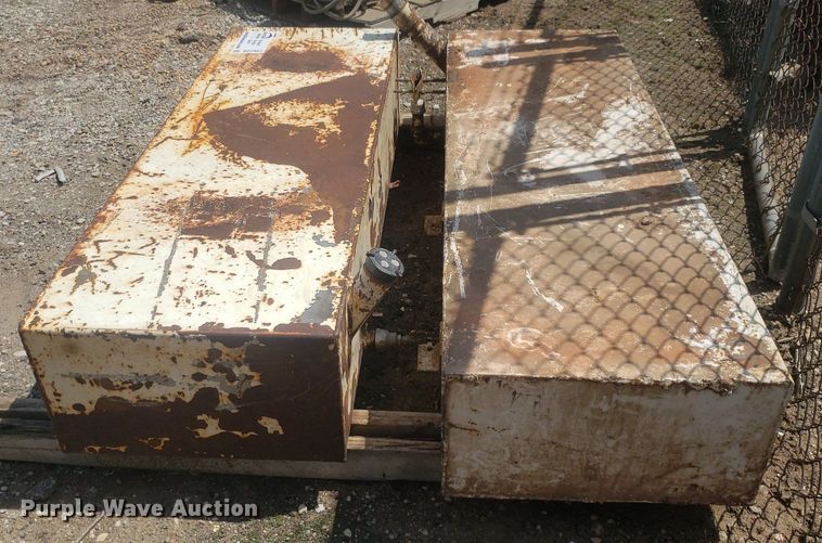 image for item DP7967 (2) fuel tanks