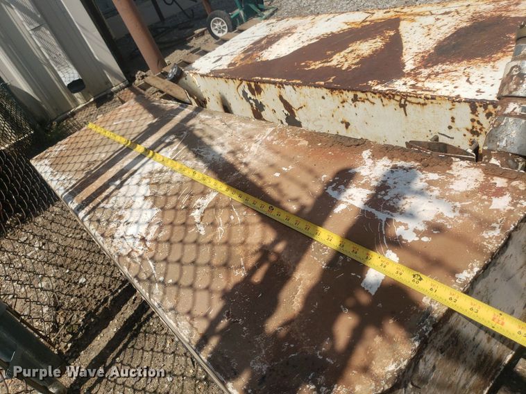 image for item DP7967 (2) fuel tanks