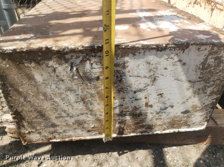 image for item DP7967 (2) fuel tanks