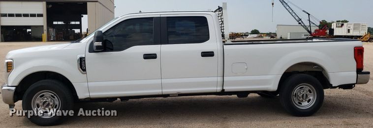 image for item DP7984 2018 Ford F250 Super Duty  Crew Cab pickup truck