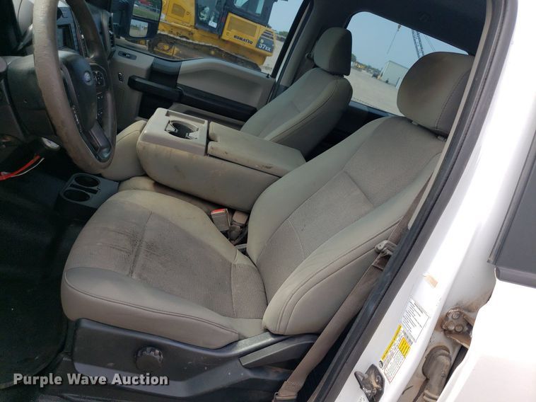 image for item DP7984 2018 Ford F250 Super Duty  Crew Cab pickup truck