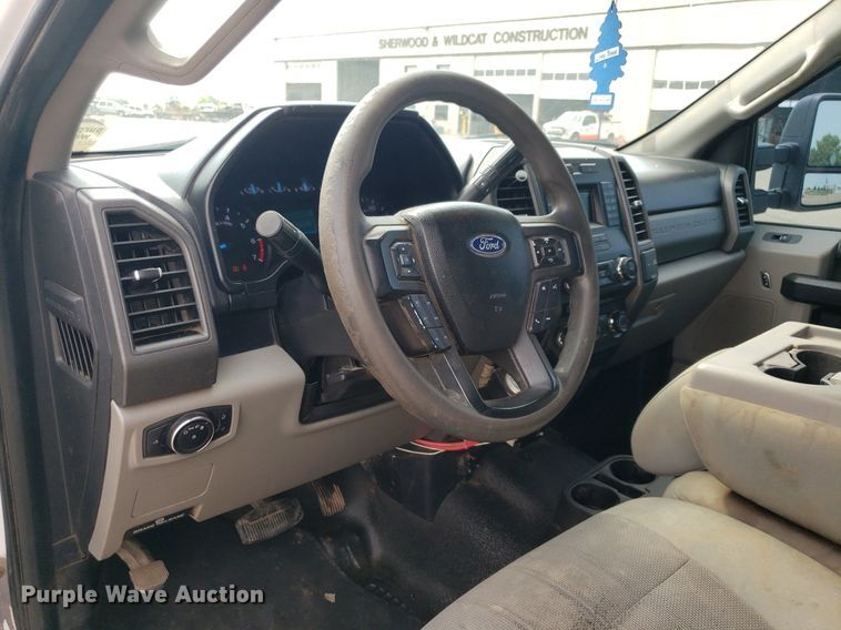 image for item DP7984 2018 Ford F250 Super Duty  Crew Cab pickup truck