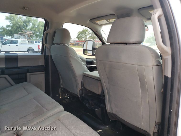 image for item DP7984 2018 Ford F250 Super Duty  Crew Cab pickup truck