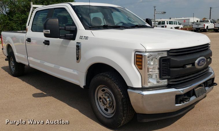 image for item DP7985 2018 Ford F250 Super Duty  Crew Cab pickup truck