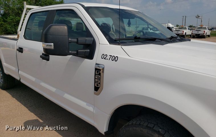 image for item DP7985 2018 Ford F250 Super Duty  Crew Cab pickup truck