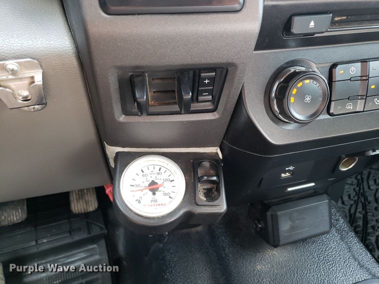 image for item DP7985 2018 Ford F250 Super Duty  Crew Cab pickup truck