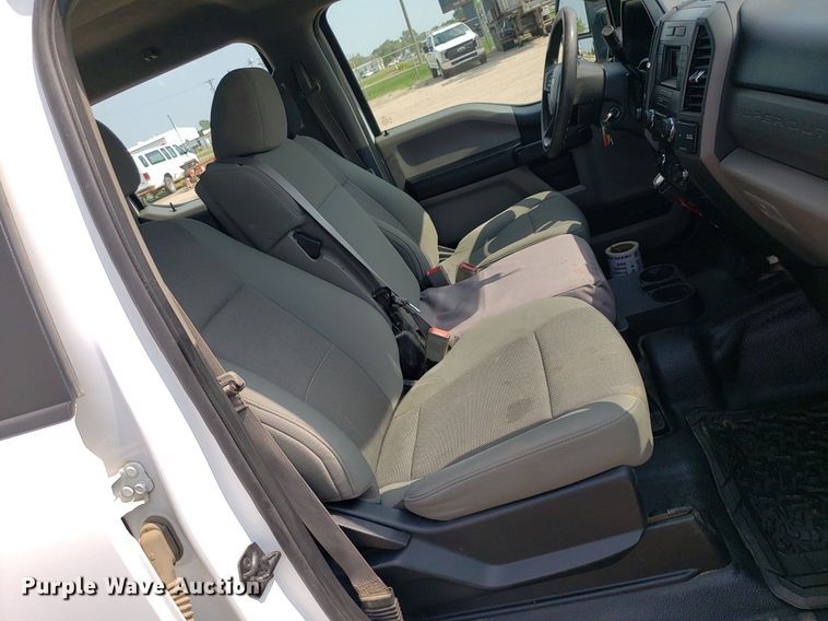 image for item DP7985 2018 Ford F250 Super Duty  Crew Cab pickup truck