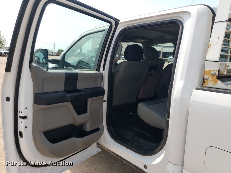 image for item DP7985 2018 Ford F250 Super Duty  Crew Cab pickup truck