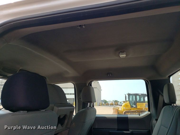 image for item DP7985 2018 Ford F250 Super Duty  Crew Cab pickup truck