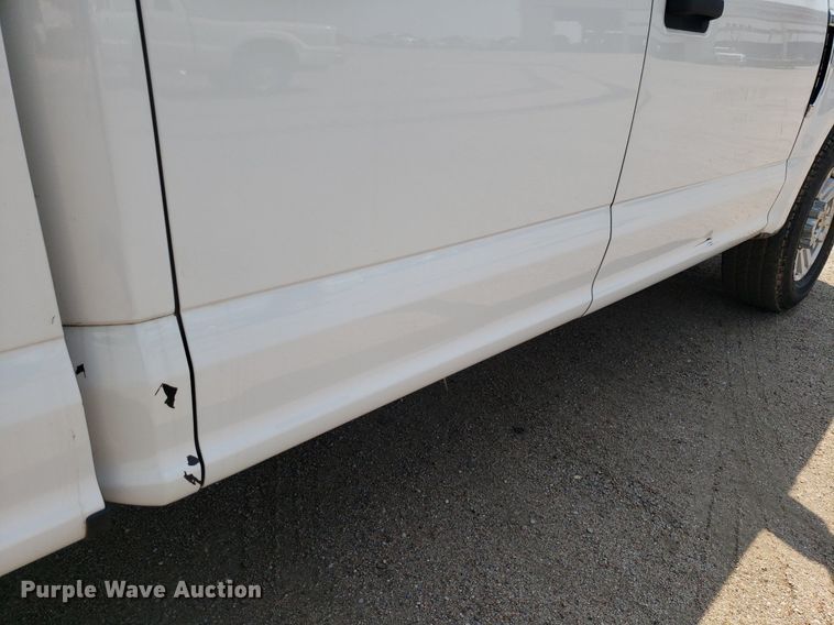 image for item DP7988 2017 Ford F250 Super Duty  Crew Cab pickup truck