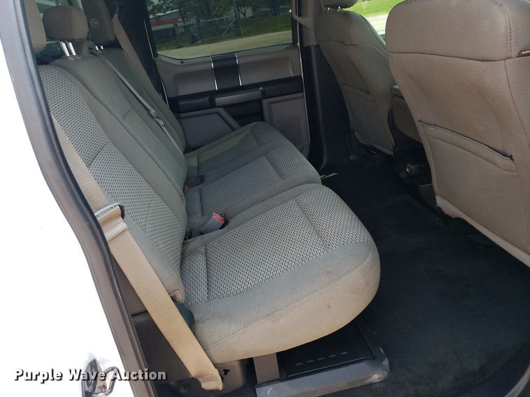 image for item DP7988 2017 Ford F250 Super Duty  Crew Cab pickup truck