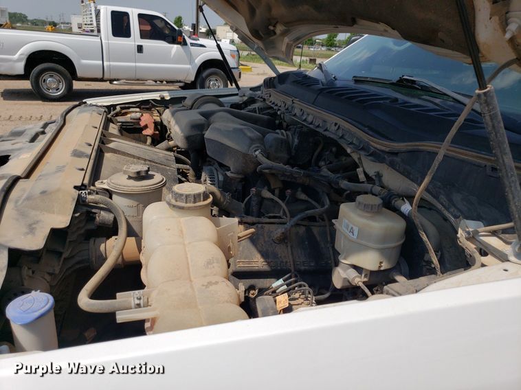 image for item DP7988 2017 Ford F250 Super Duty  Crew Cab pickup truck