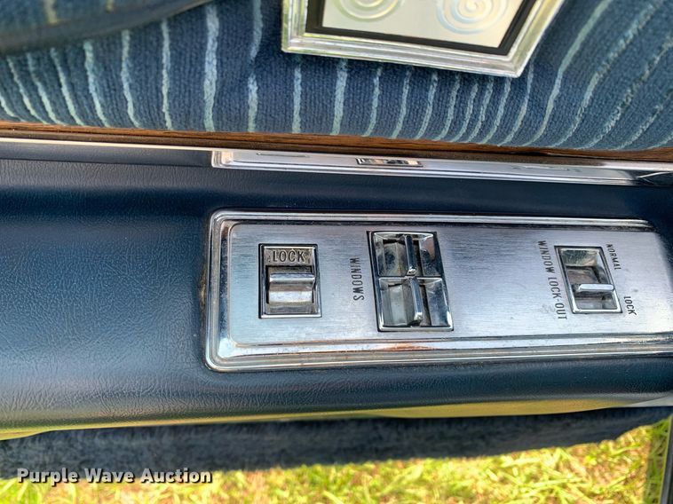 image for item DP8654 1974 Cadillac Coupe DeVille