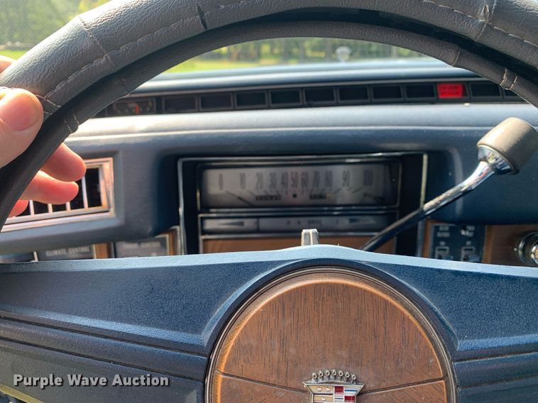 image for item DP8654 1974 Cadillac Coupe DeVille