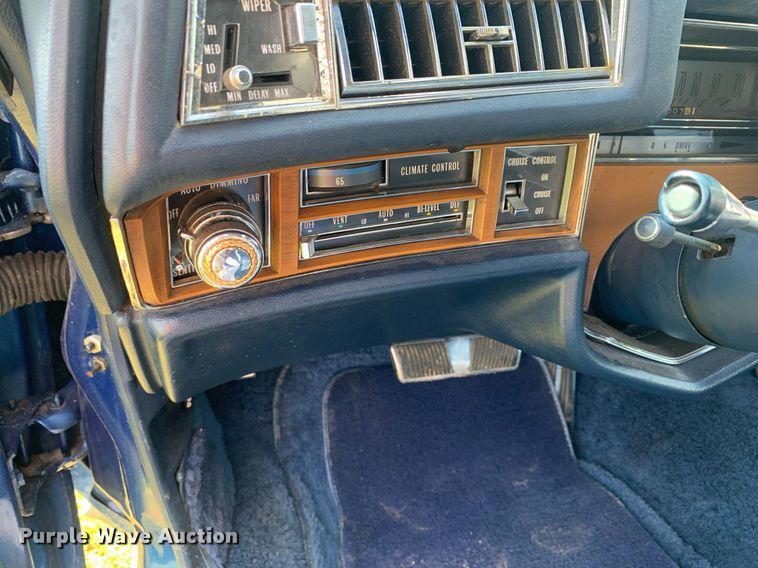 image for item DP8654 1974 Cadillac Coupe DeVille