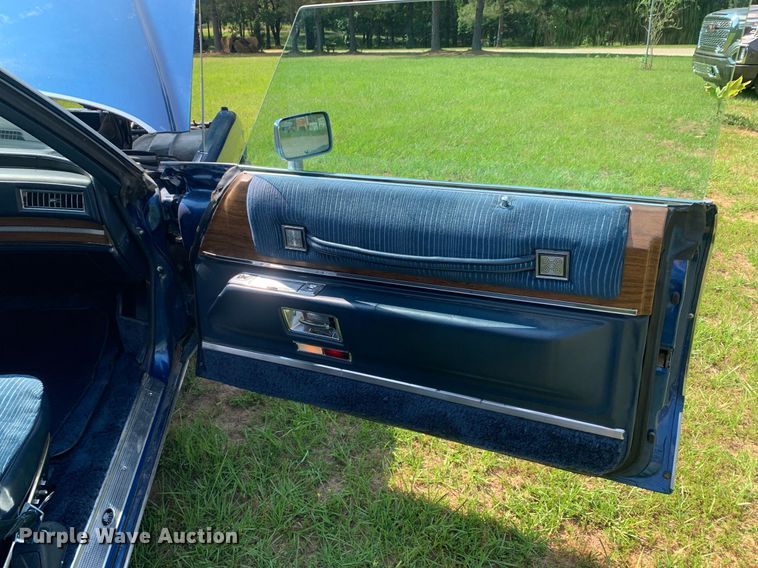 image for item DP8654 1974 Cadillac Coupe DeVille