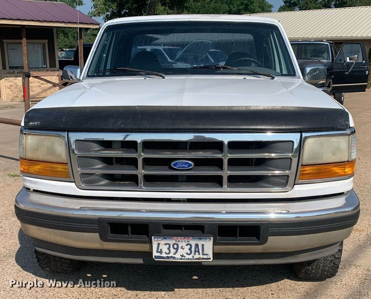 image for item DP8658 1996 Ford F150  SuperCab pickup truck