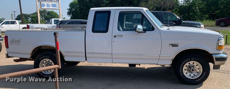 image for item DP8658 1996 Ford F150  SuperCab pickup truck