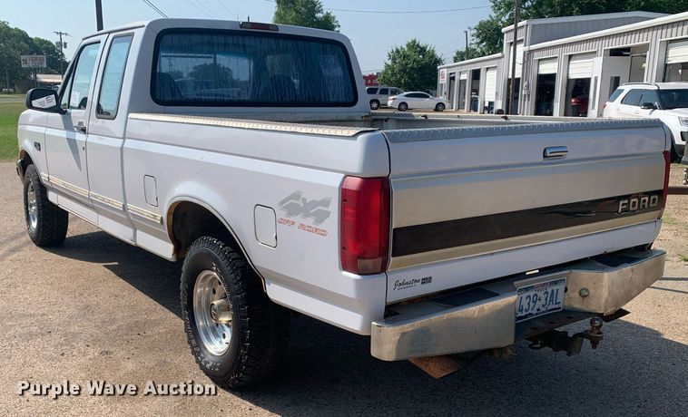 image for item DP8658 1996 Ford F150  SuperCab pickup truck