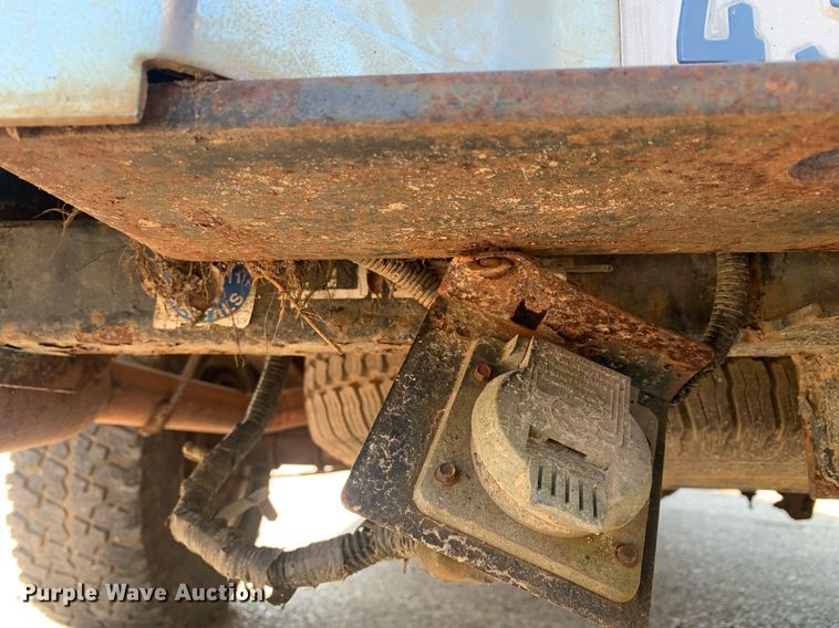 image for item DP8658 1996 Ford F150  SuperCab pickup truck