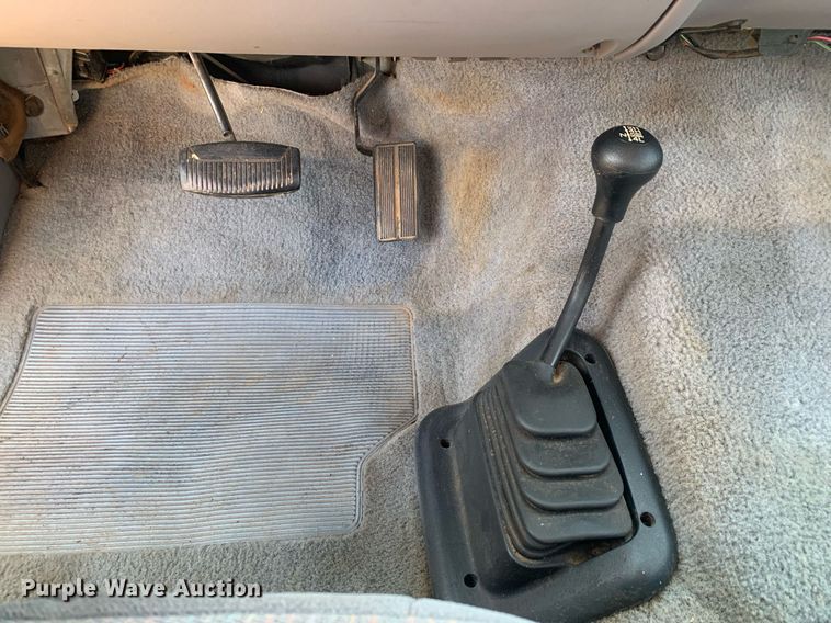 image for item DP8658 1996 Ford F150  SuperCab pickup truck