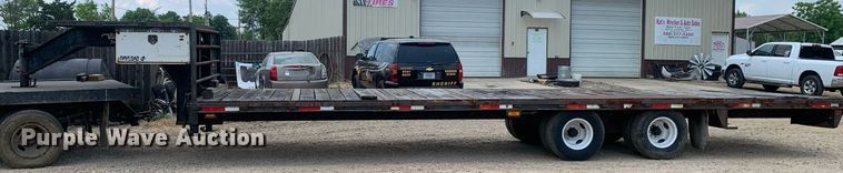 image for item DP8660 1996 McElrath  equipment trailer