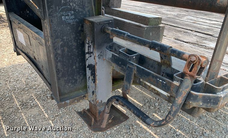 image for item DP8660 1996 McElrath  equipment trailer