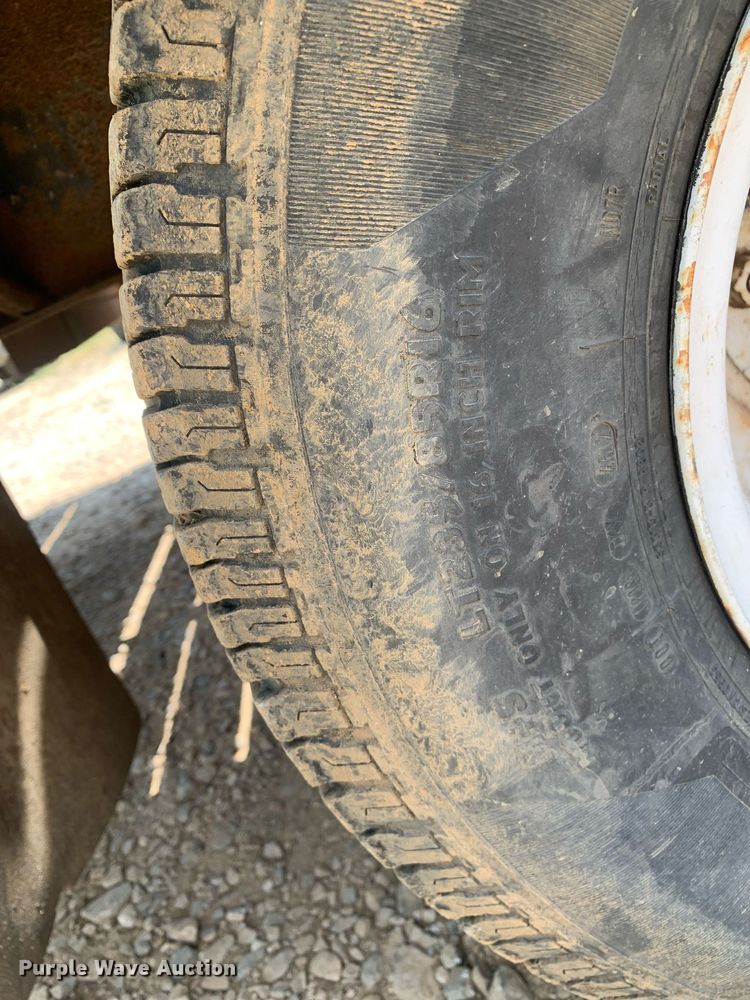 image for item DP8660 1996 McElrath  equipment trailer