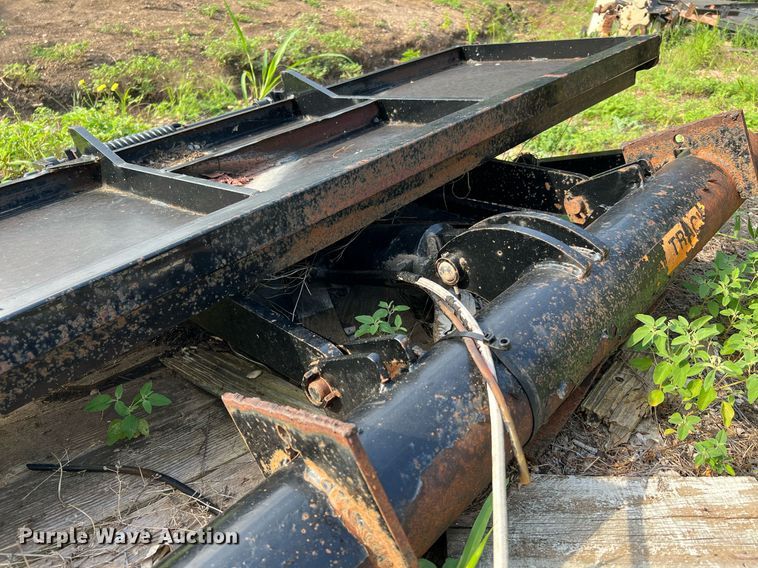 image for item DQ2093 Waltco  6' W end gate lift