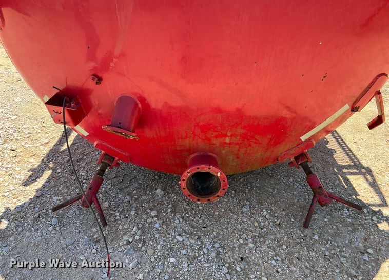 image for item DQ2102 Global Vacuum Systems  vacuum tank