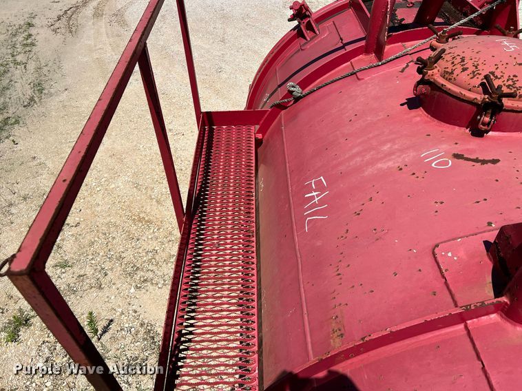 image for item DQ2102 Global Vacuum Systems  vacuum tank