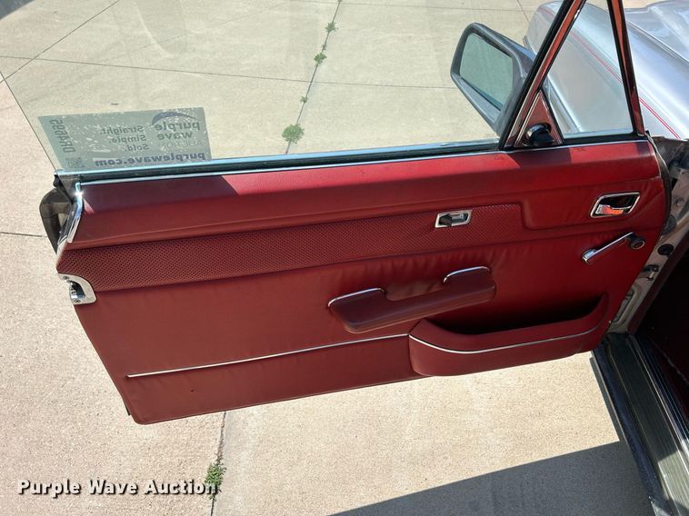 image for item DR4695 1974 Mercedes Benz 280C