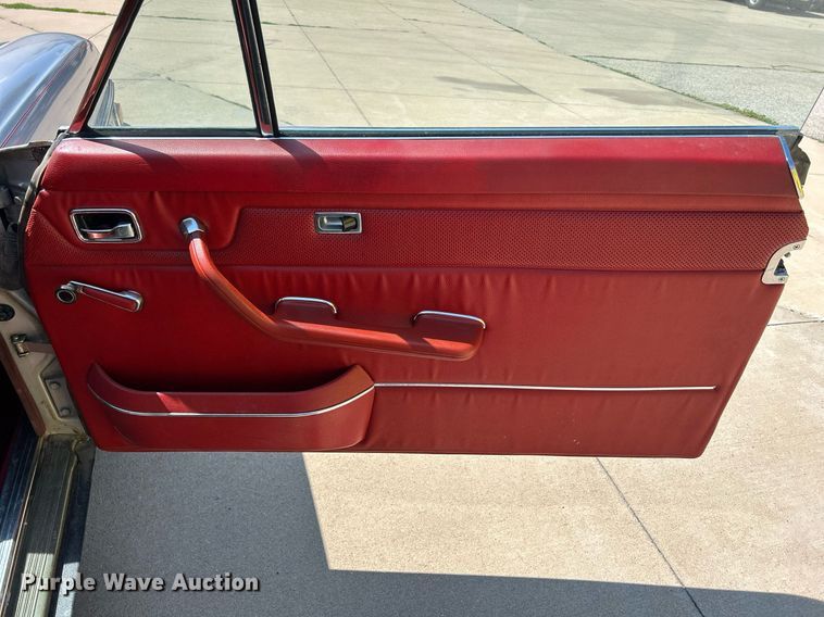 image for item DR4695 1974 Mercedes Benz 280C