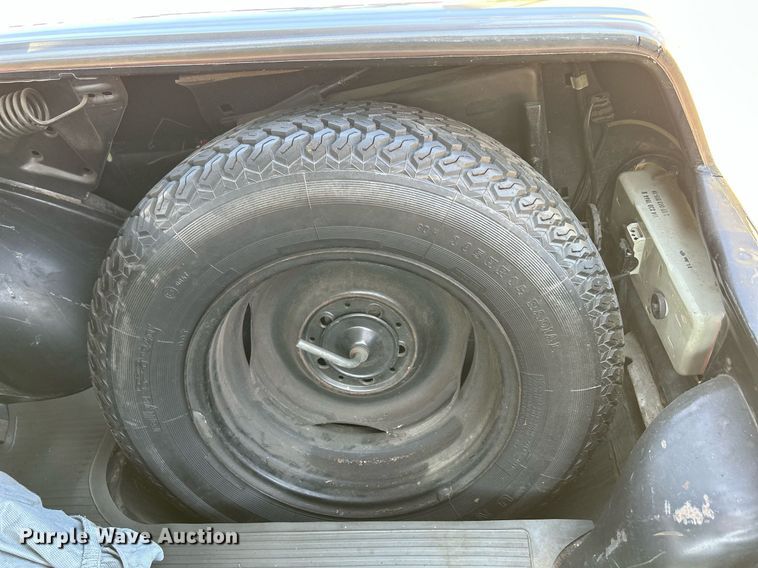 image for item DR4695 1974 Mercedes Benz 280C