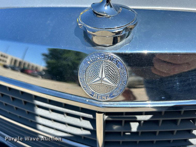 image for item DR4695 1974 Mercedes Benz 280C