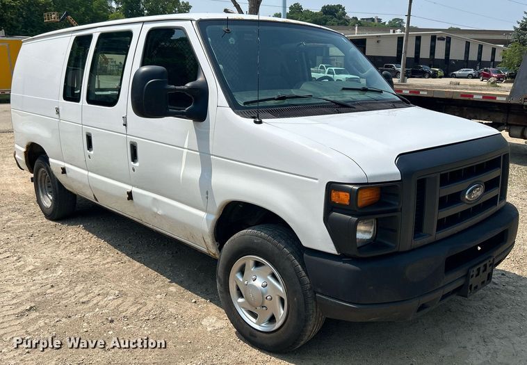 image for item DR4710 2009 Ford E150  van