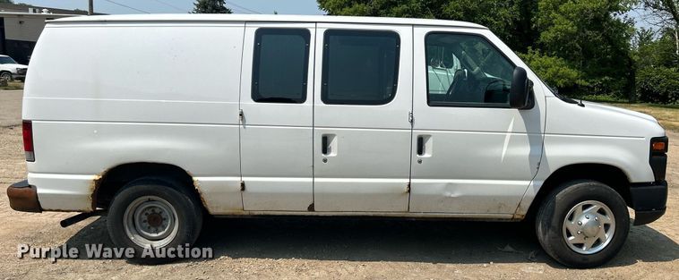image for item DR4710 2009 Ford E150  van