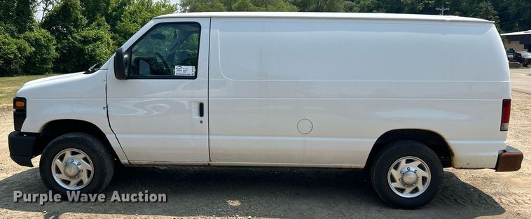 image for item DR4710 2009 Ford E150  van