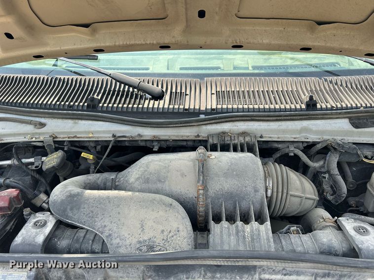 image for item DR4710 2009 Ford E150  van