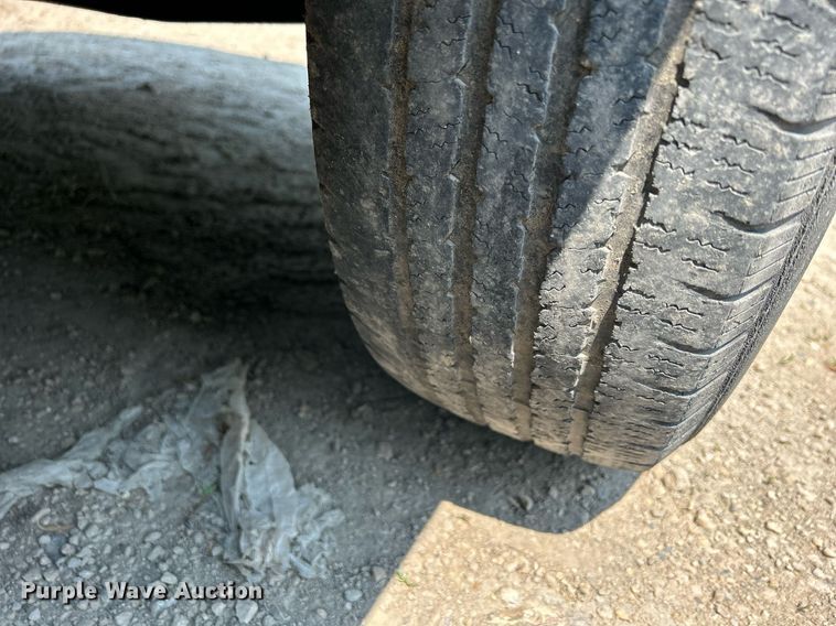 image for item DR4710 2009 Ford E150  van