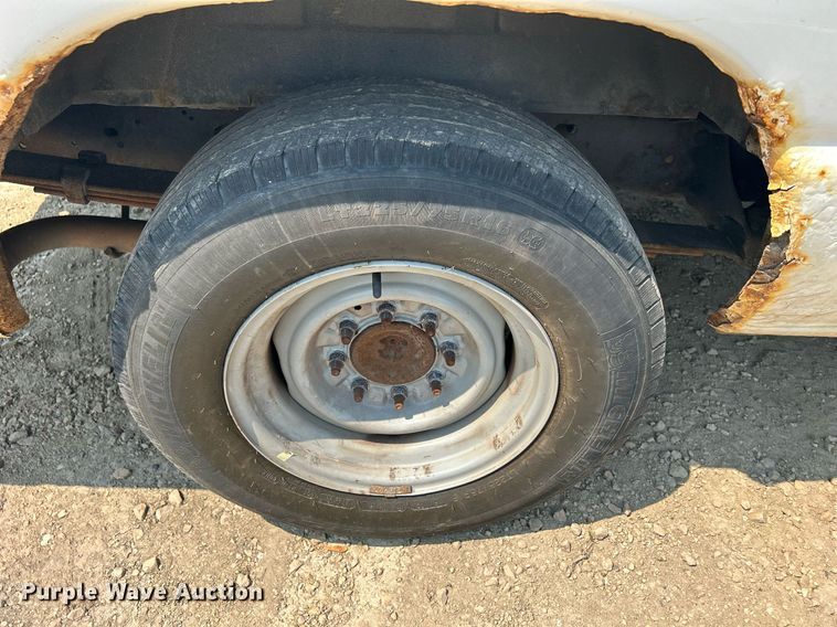 image for item DR4710 2009 Ford E150  van