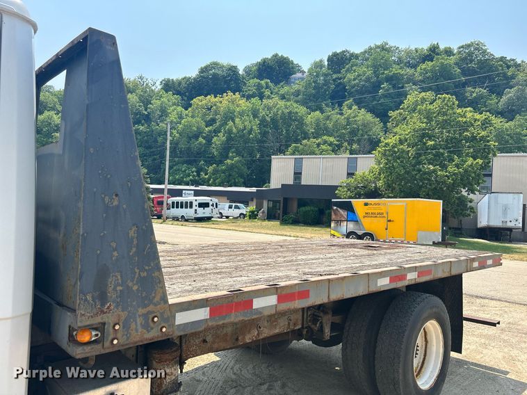 image for item DR4711 1997 Freightliner FL70  flatbed truck