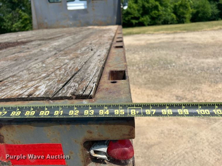 image for item DR4711 1997 Freightliner FL70  flatbed truck