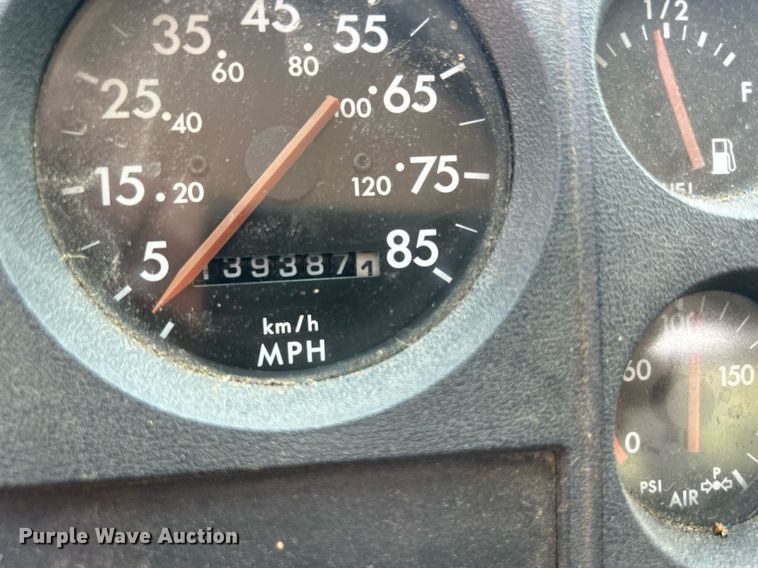 image for item DR4711 1997 Freightliner FL70  flatbed truck