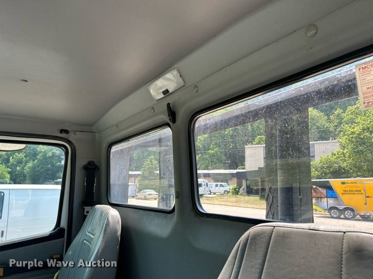 image for item DR4711 1997 Freightliner FL70  flatbed truck