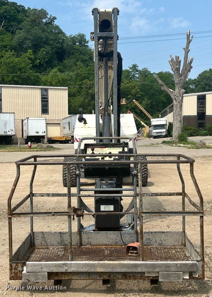 image for item DR4713 2002 Terex TB110  boom lift