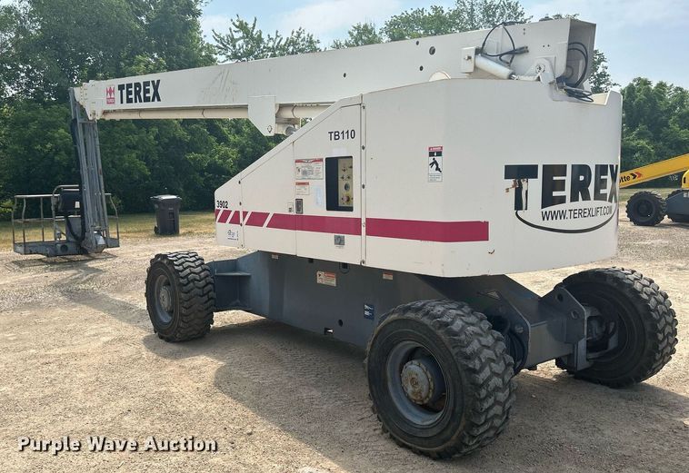 image for item DR4713 2002 Terex TB110  boom lift