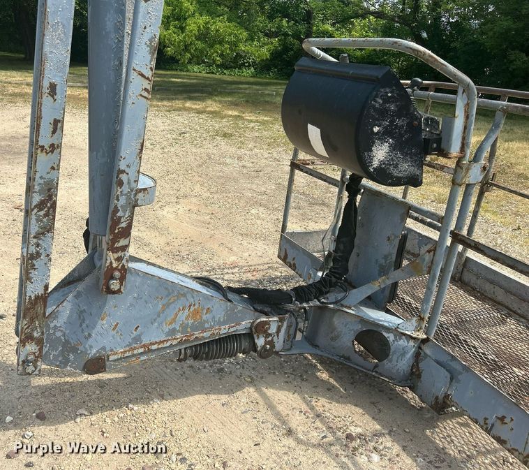 image for item DR4713 2002 Terex TB110  boom lift